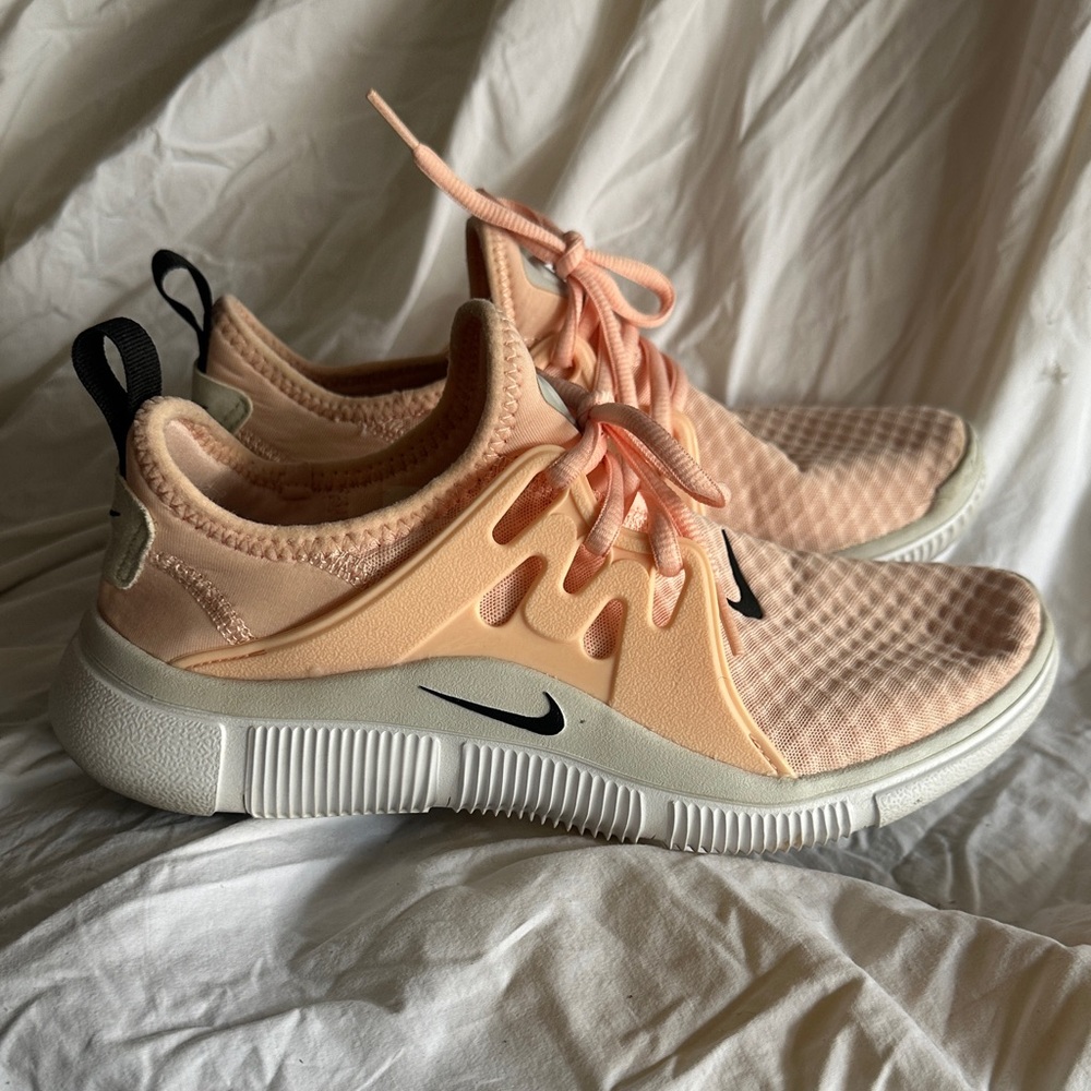 Nike Coral Running Shoes
